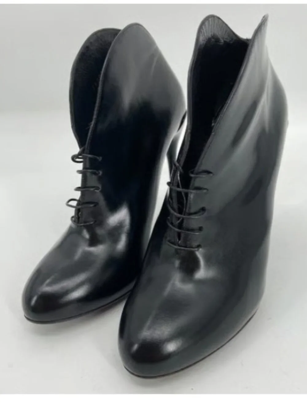 Gucci Womens Kim Lace Up Ankle Boots Size 9 Black Leather Old Money Rare